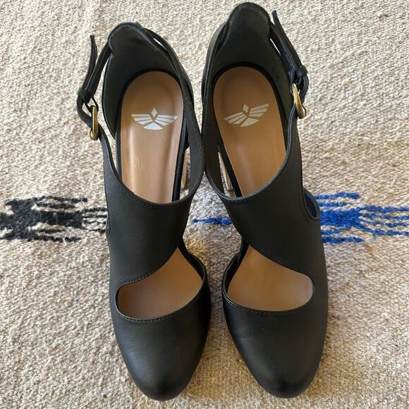 Fortress of Inca NEW Luna Naya Heels in Black Leather Size 39 - Picture 2 of 8